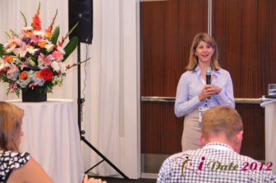 Amanda Mills da AOL Mobile na Expo Mobile Dating iDate 2012